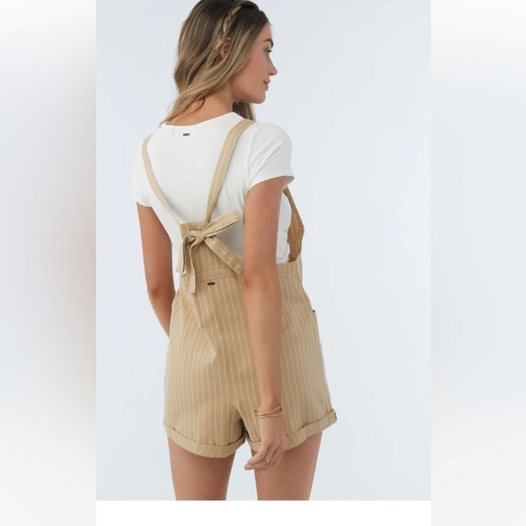 🔆O’NEILL🔆 SUMMERLIN ROMPER JUMPSUIT SHORTS ADJUSTABLE CUTE COMFORTER - Picture 12 of 16